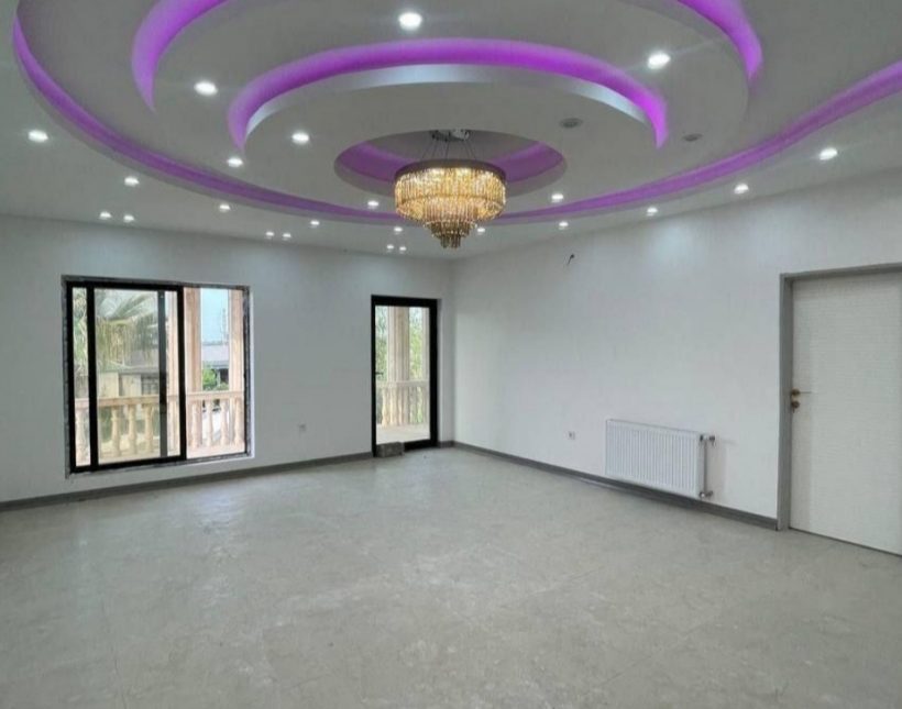 خرید کاخ ویلای نما سنگ 300 متری شهرک برند چمستان | ۳۰۰ متر