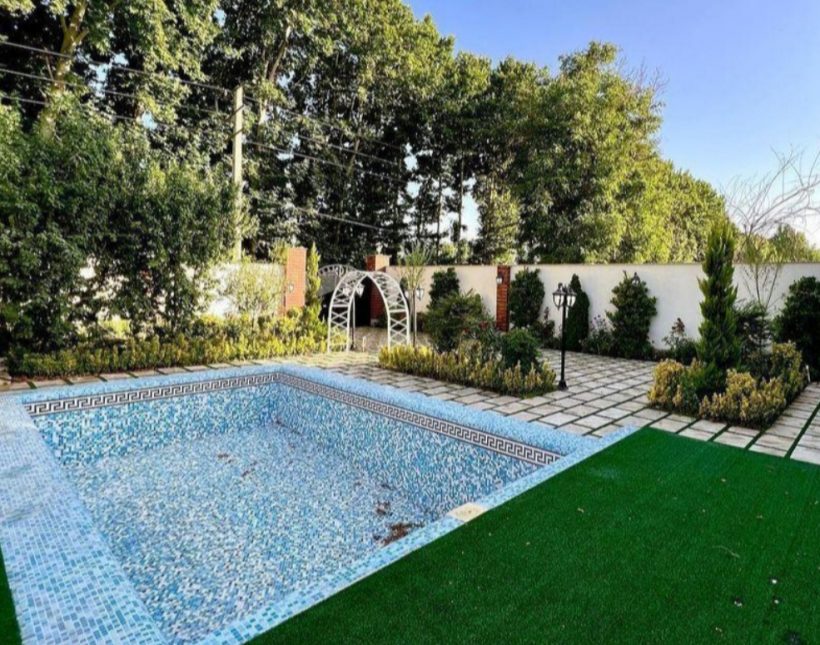 خرید ویلا نما رومی استخر دار 300 متری پلاک 1 جنگل | ۳۰۰ متر