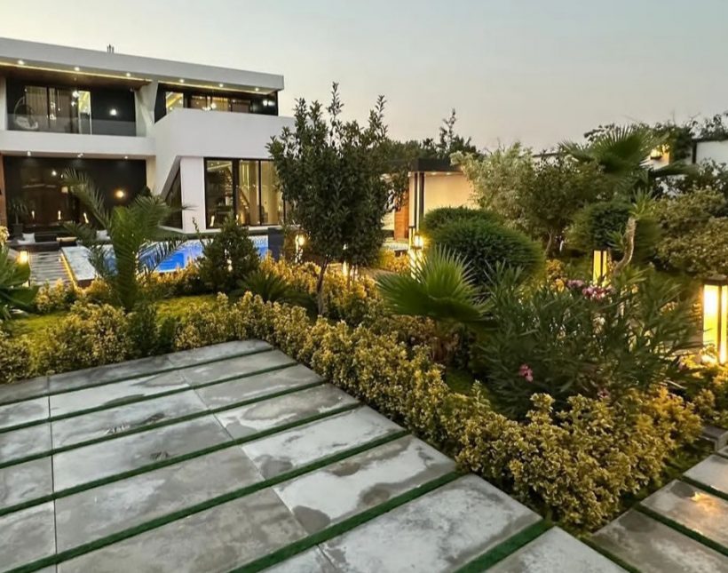 خرید ویلا در نور 330 متری فول امکانات استخر دار شهرکی | ۳۳۰ متر