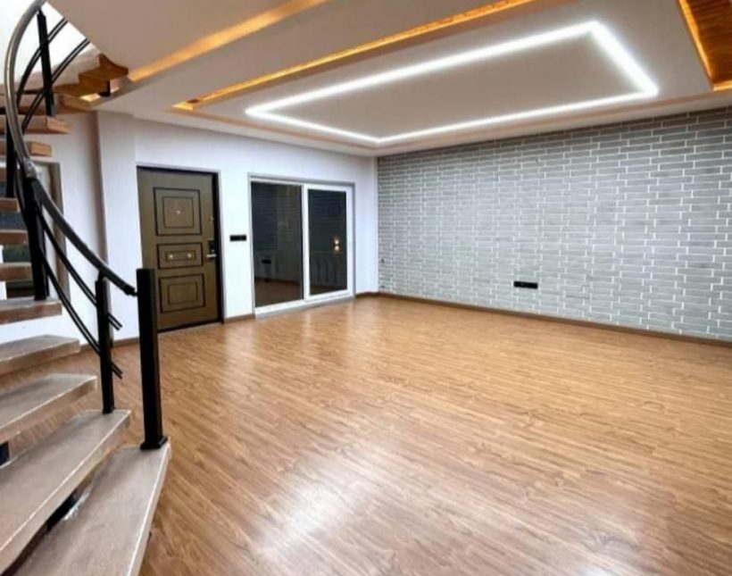 خرید ویلا در شمال 300 متری استخر دار شهرک برند با سند | ۳۰۰ متر