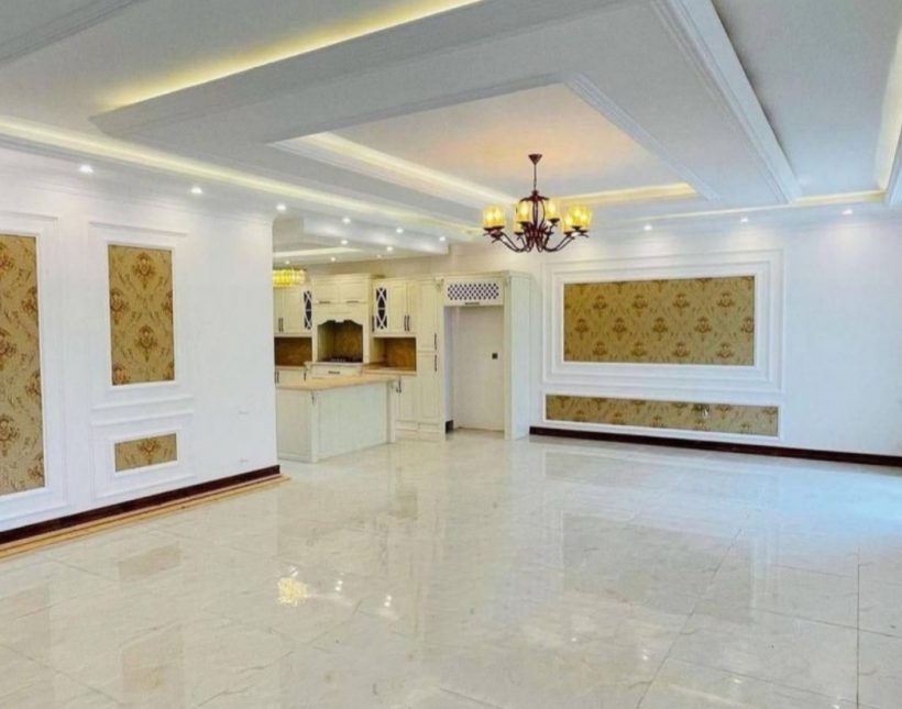 خرید کاخ ویلا نما سنگ 350 متری استخر دار دامنه جنگل | ۳۵۰ متر