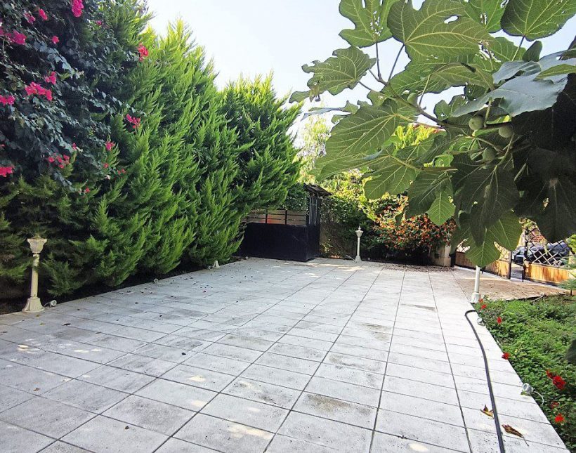 خرید ویلا باغ در نوشهر 300 متری فول فرنیش جنگلی | 300 متر