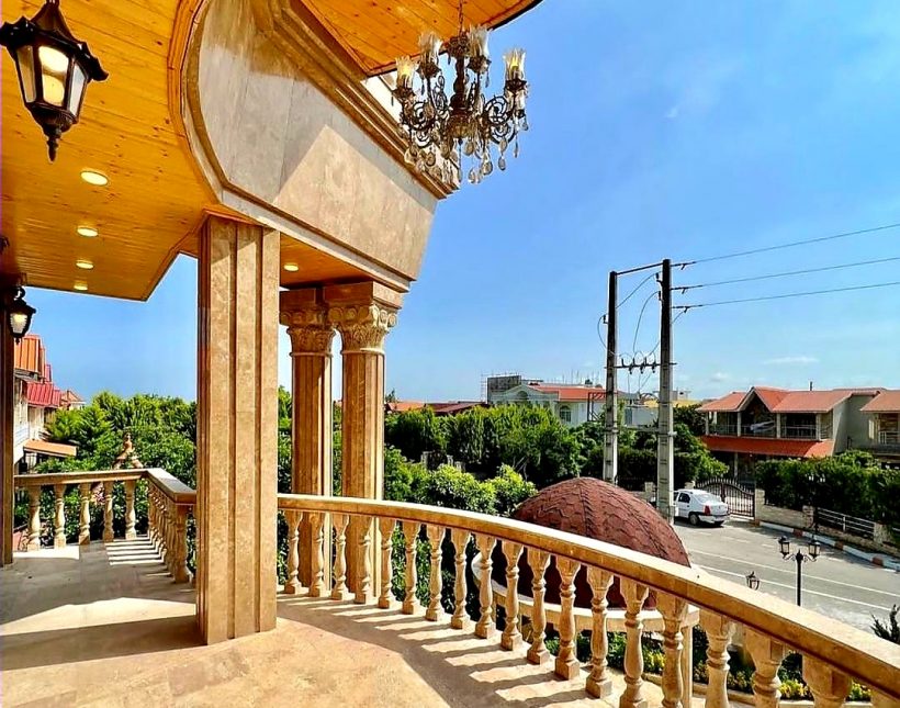 خرید کاخ ویلا کلاسیک 350 متری شهرکی مدارک تکمیل | ۳۵۰ متر
