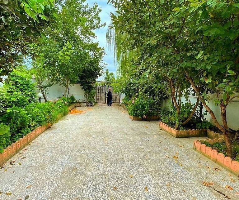 خرید ویلا باغ شهرکی بالا دست جاده | 350 متر