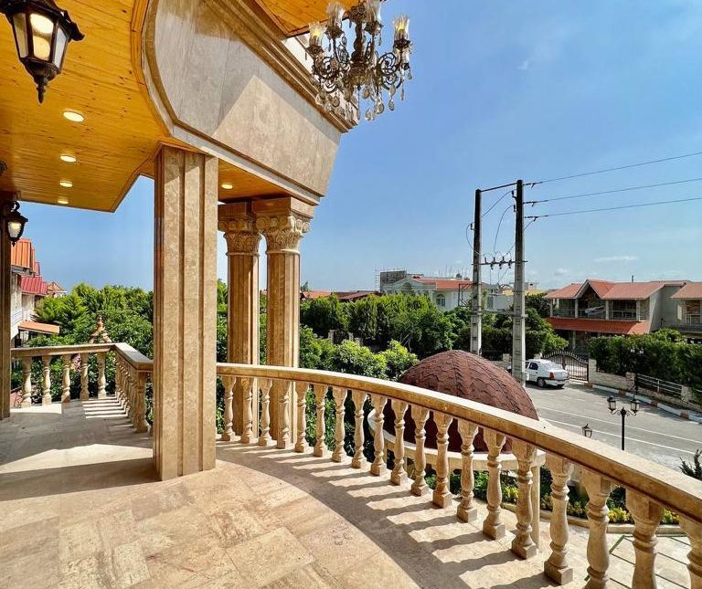 خرید ویلا دوبلکس نما سنگ در شمال تا 8 میلیارد | ۳۵۰ متر