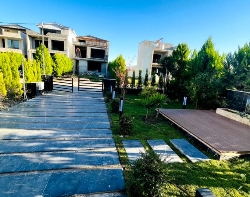 خرید ویلا دوبلکس مدرن در شمال مدارک کامل | ۳۰۰ متر