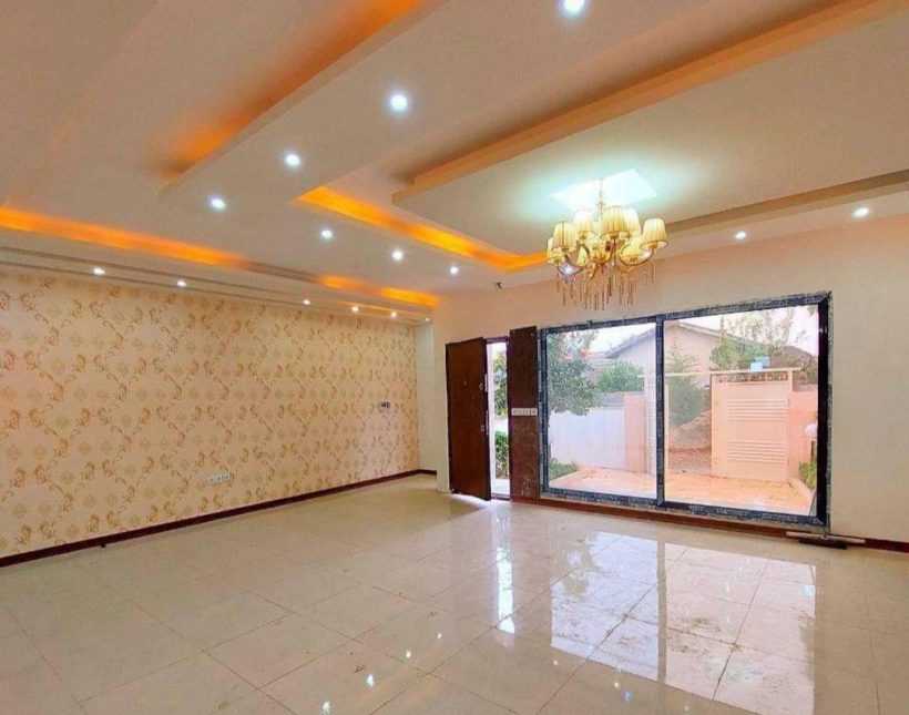 خرید ویلا شمال مازندران همکف 200 متری چمستان | 200 متر