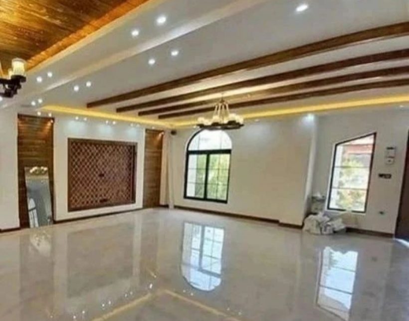 خرید ویلا نما انگلیسی استخر داخل شهرک برند | ۴۰۰ متر