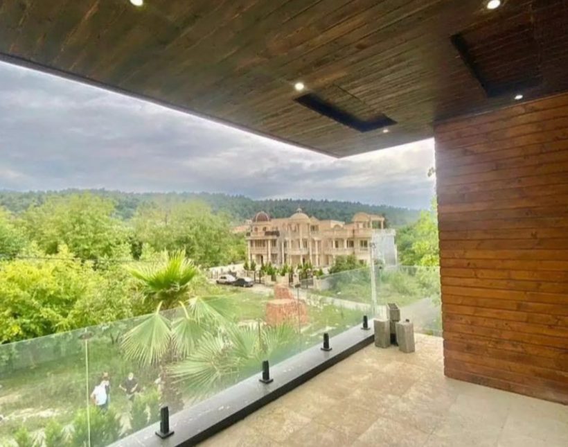 خرید ویلا مدرن جنگلی با روفگاردن منطقه برند سعادت آباد | ۳۵۰ متر