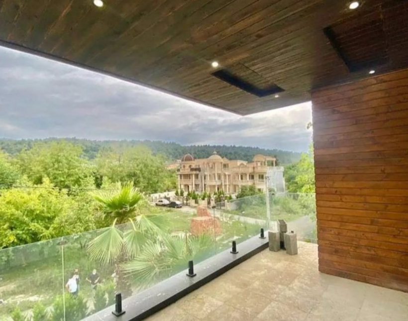 خرید ویلا مدرن روفدار 300 متری در منطقه برند سعادت آباد | ۳۰۰ متر