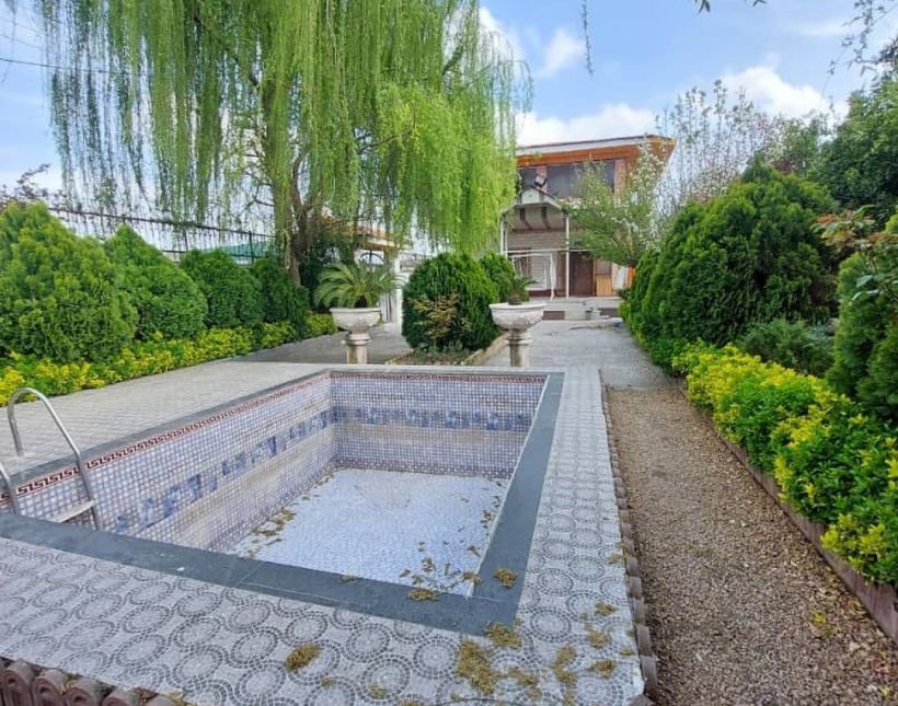 باغ ویلای 500 متری سر سبز مبله استخر دار سند دار | ۵۰۰ متر