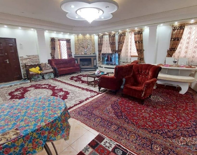 باغ ویلای 500 متری سر سبز مبله استخر دار سند دار | ۵۰۰ متر