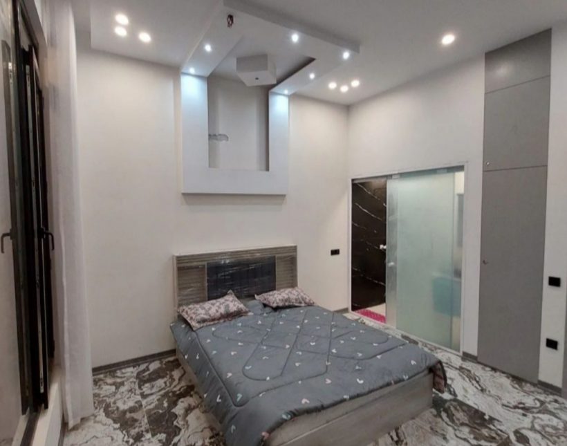 ویلا فلت مدرن 3 خواب فول مبله استخردار شهرک برند آپادانا | ۳۰۰ متر