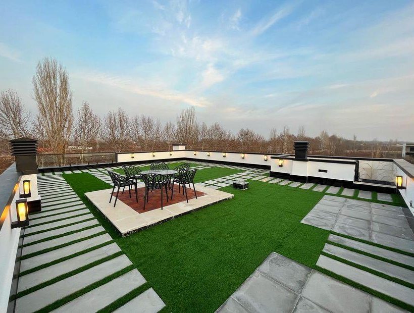 ویلا باغ مدرن استخر دار ویو دلگشا با طراحی عالی | ۳۰۰ متر