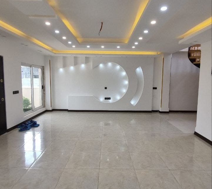 خرید ویلا دوبلکس کلاسیک با پایانکار محمودآباد | ۲۲۰ متر