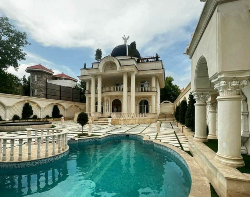 خرید عمارت سلطنتی 800 متری سند دار | 800 متر