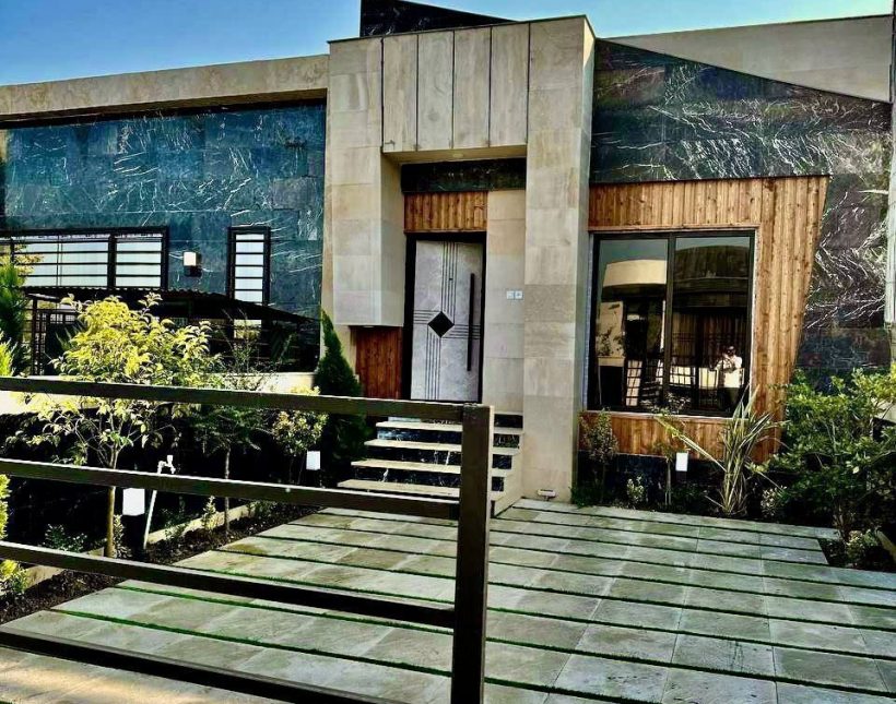 ویلا فلت نما سنگ مدرن جنگلی با ۱۵۰ متر زمین | ۱۵۰ متر