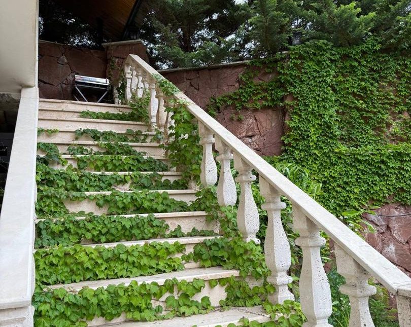 خرید باغ ویلای ۴۵۰ متری شهرک تکمیل ساخت استخر داخلی | ۴۵۰ متر