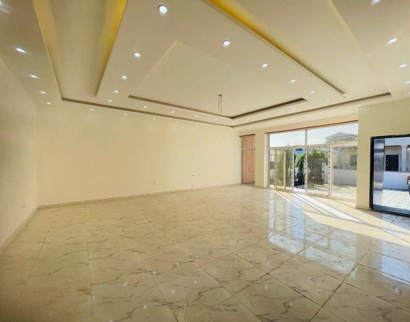 ویلا ۳۰۰ متری نما چوب با دسترسی عالی | ۳۰۰ متر