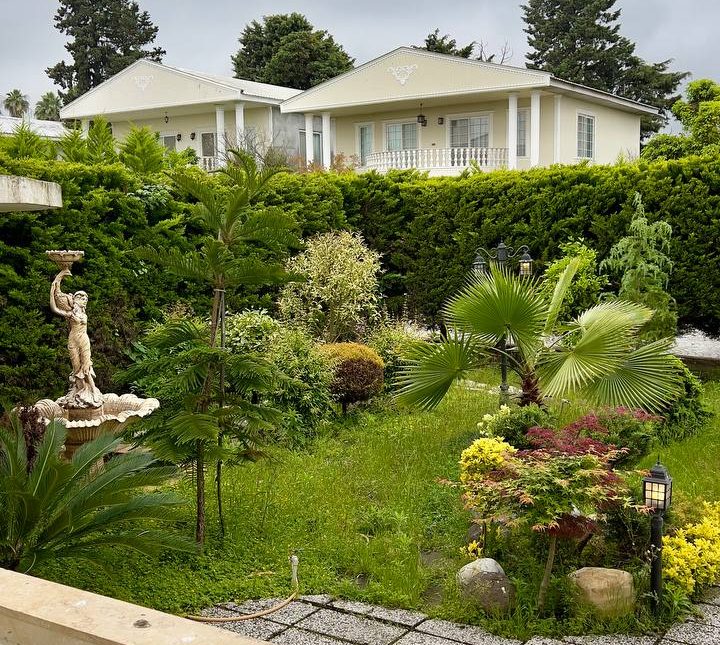 خرید عمارت مجلل کلاسیک جنگلی داخل شهرک برند واصالت | ۵۲۰ متر