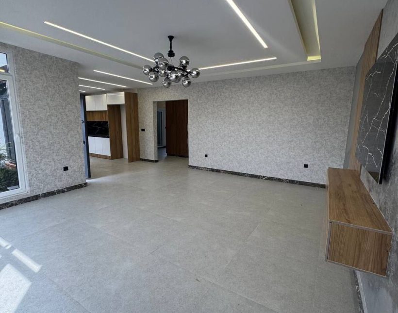 ویلا مدرن ۲۰۰ متری نما چوب با دسترسی عالی | ۲۰۰ متر