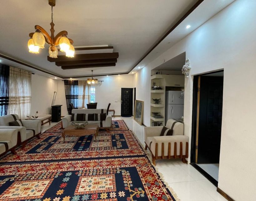 خونه باغ زیبا در بهترین لوکیشن چمستان با سند تکبرگ | ۲۵۰ متر