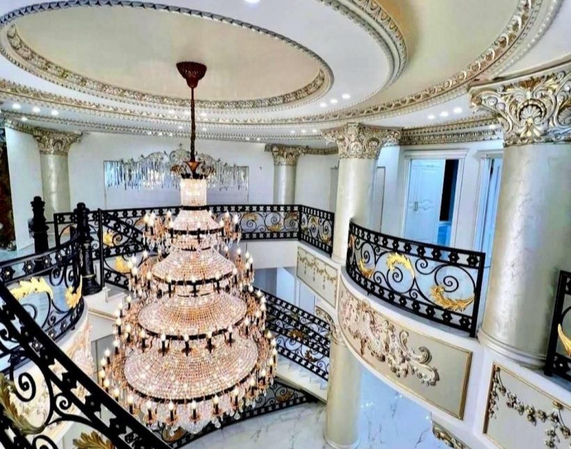 خرید ویلا عمارت ۵۰۰ متری استخر داخلی نما سنگ | 500 متر