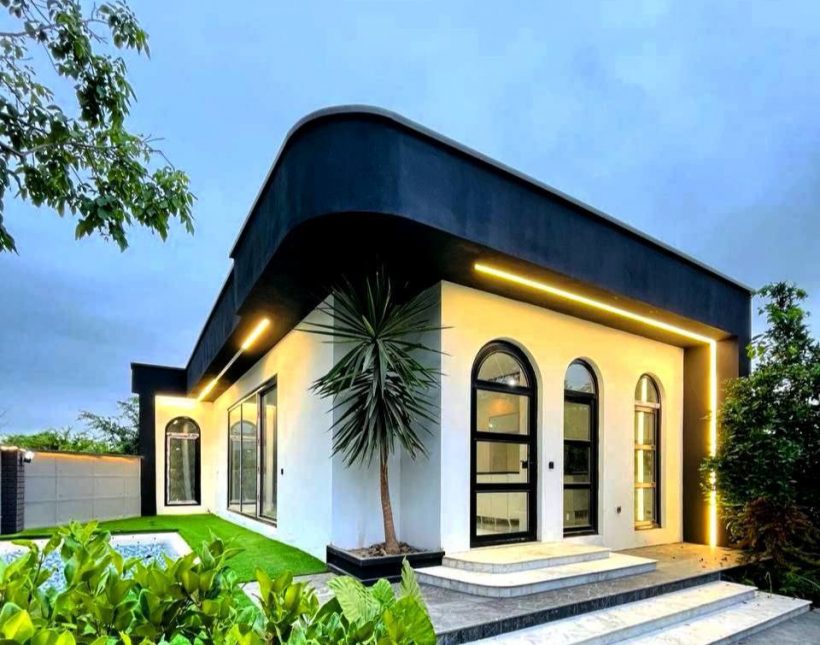 خرید ویلا خاص استخر دار با ۲۲۰ متر زمین | ۲۲۰ متر