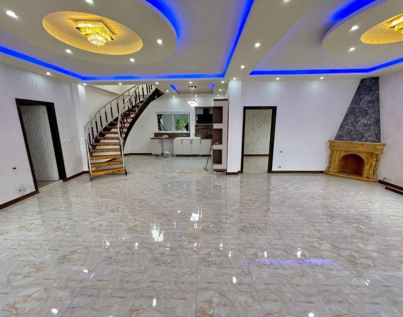 خرید ویلا نما رومی با ۳۳۰ متر زمین سند دار | ۳۳۰ متر