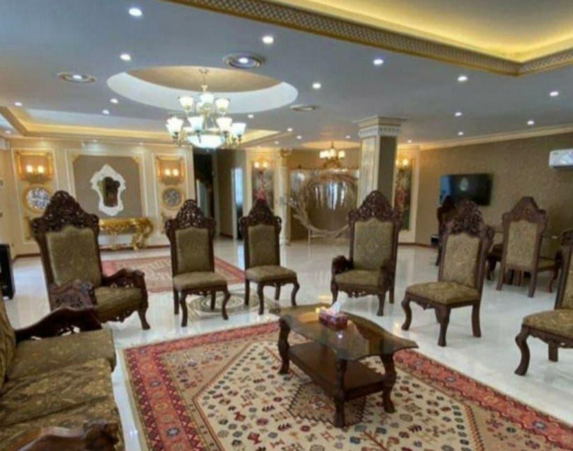 فروش ویژه ویلا نما سفید ۴۰۰ متری استخر دار فول فرنیش | 400 متر