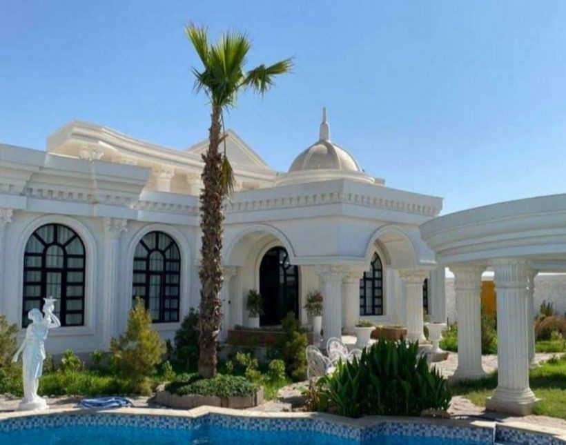 فروش ویژه ویلا نما سفید ۴۰۰ متری استخر دار فول فرنیش | 400 متر
