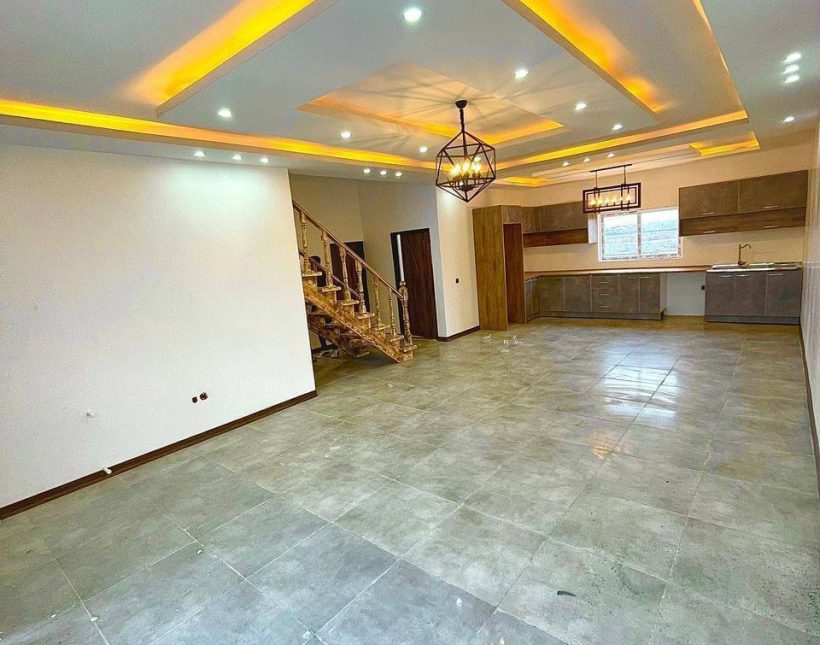 خرید ویلا نما مدرن با ۲۵۰ متر زمین با لوکیشن عالی | ۲۵۰ متر
