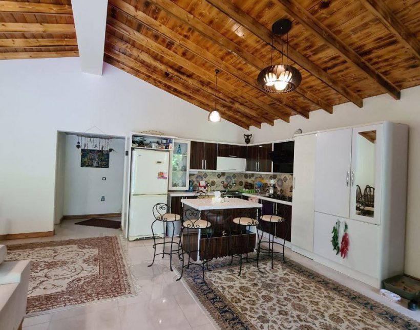 خرید ویلا باغ ۵۰۰ متری مبله با لوکیشن عالی | ۵۰۰ متر