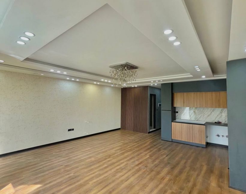 خرید ویلا 215 متری تاپ لوكيشن سازنده برند | 215 متر