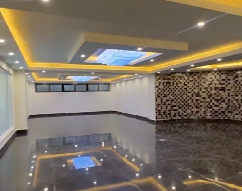 عمارت مجلل استخر داخلی و سند دار نوشهر | ۱۰۰۰ متر