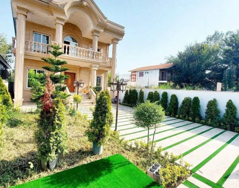 خرید ویلا کاخ با ۳۰۰ متر زمین با لوکیشن عالی | ۳۰۰ متر