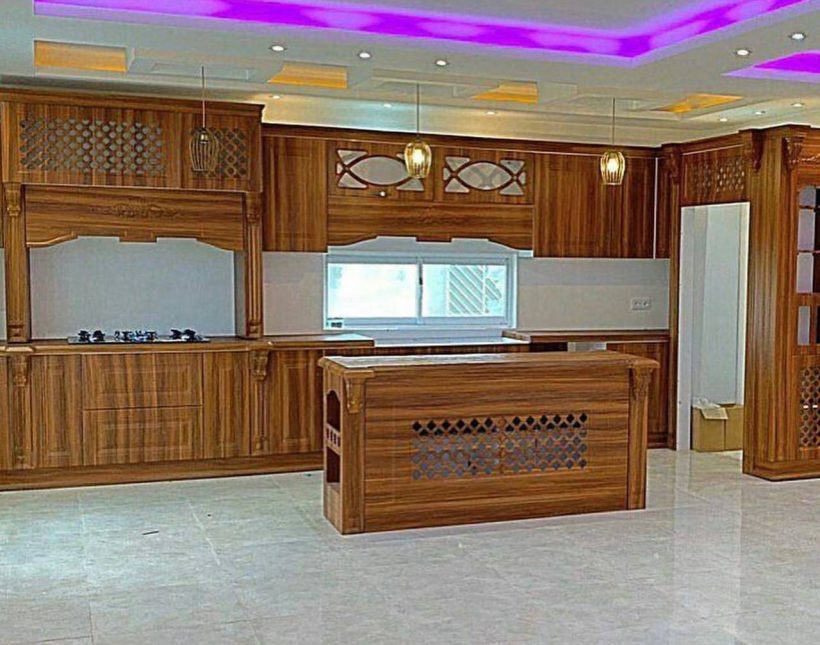 خرید ویلا باغ نما سنگ ۳۰۰ متری با لوکیشن عالی | ۳۰۰ متر
