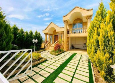 خرید ویلا با ۳۰۰ متر زمین با لوکیشن عالی | ۳۰۰ متر