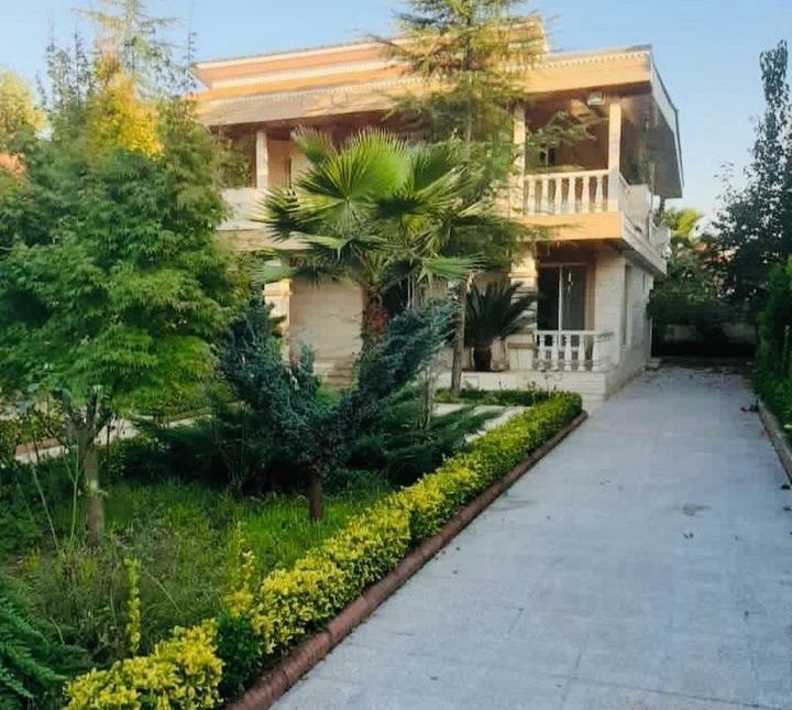 خرید ویلا باغ ۶۰۰ متری جنگلی با لوکیشن عالی | ۶۰۰ متر