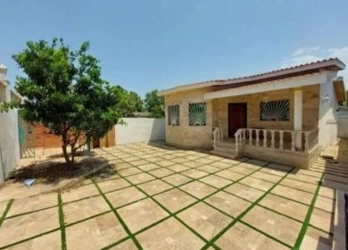 خرید ویلا با ۲۵۰ متر زمین با لوکیشن عالی | ۲۵۰ متر