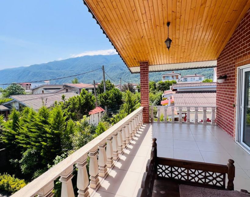 خرید ویلا مازندران ۳ خواب جنگلی سند تک برگ لوکیشن برند | ۲۴۰ متر