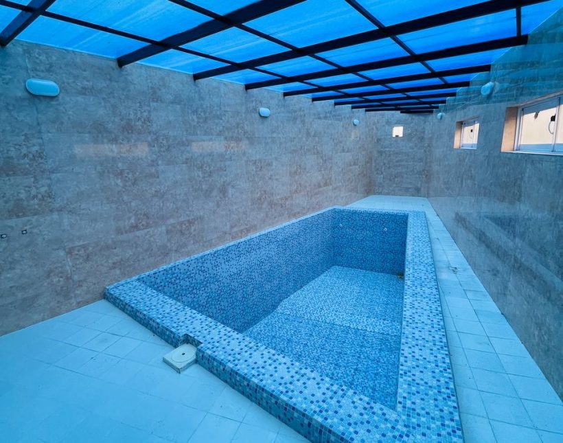 عمارت نما سنگ در منطقه زیبا و سرسبز بهدشت | ۳۰۰ متر
