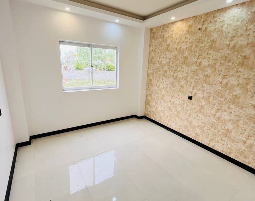 عمارت نما سنگ در منطقه زیبا و سرسبز بهدشت | ۳۰۰ متر