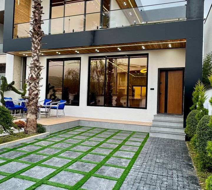 خرید ویلا لوکس ۳ خواب با جکوزی | ۲۲۰ متر