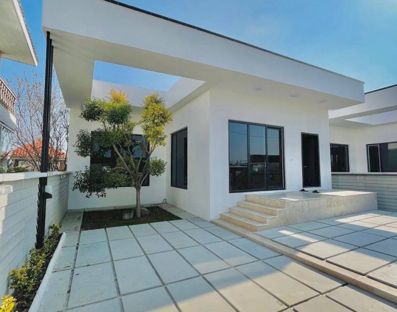 خرید ویلا با ۲۲۰متر زمین با لوکیشن عالی | ۲۲۰ متر