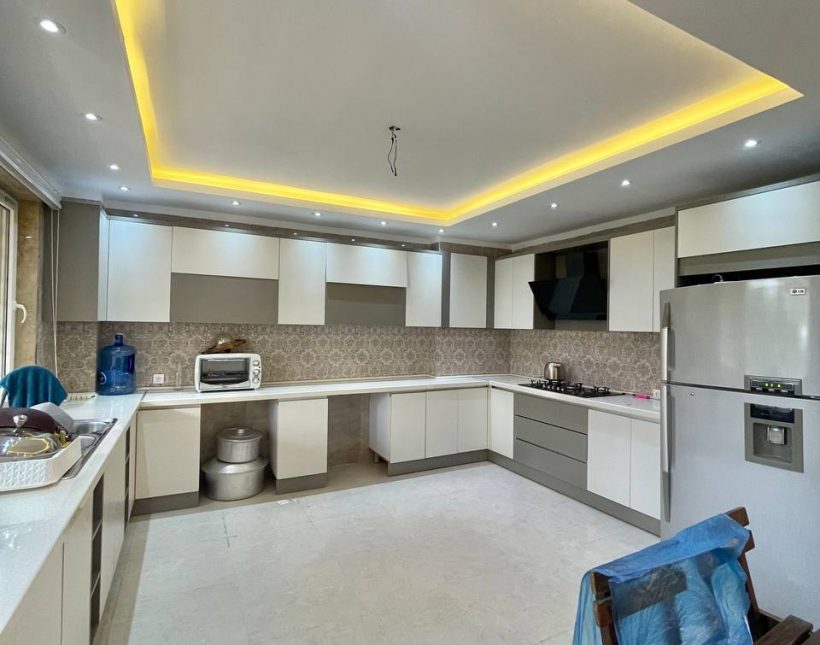 خرید ویلا مبله با ۶۰۰متر زمین با استخر سونا جکوزی | ۶۰۰ متر