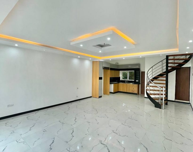 خرید ویلا دوبلکس نزدیک جنگل با ۱۸۰متر زمین | ۱۸۰ متر