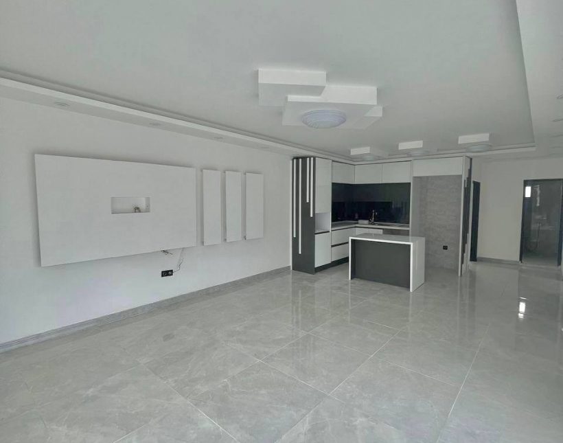 خرید ویلا 200 متری تاپ لوكيشن مدارك كامل | 200 متر