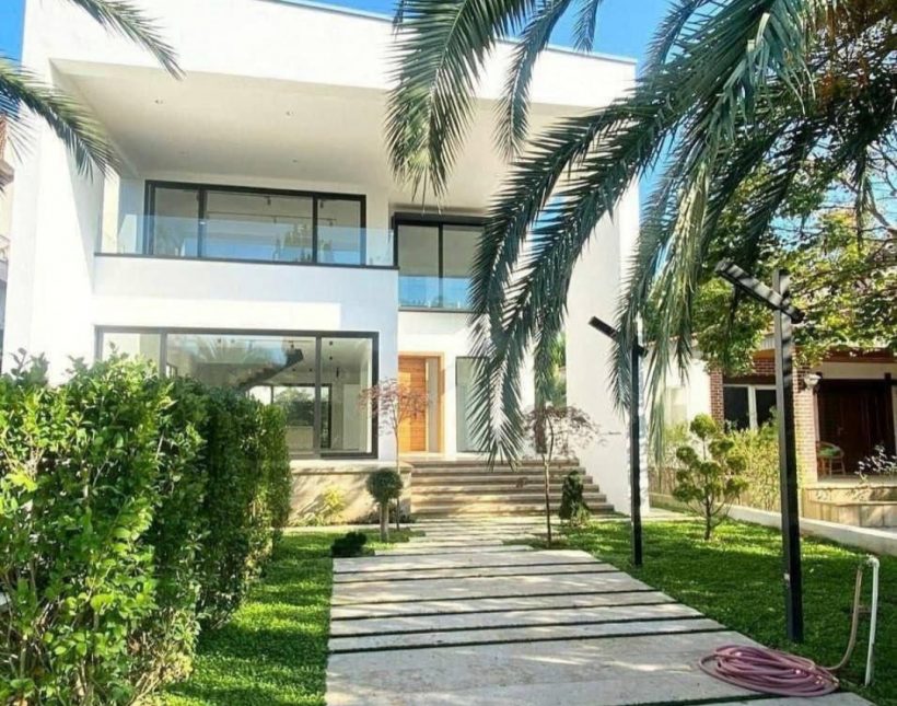 فروش ویلا دوبلکس مدرن شهرکی استخر ۴ فصل مدارک کامل | ۳۰۰ متر
