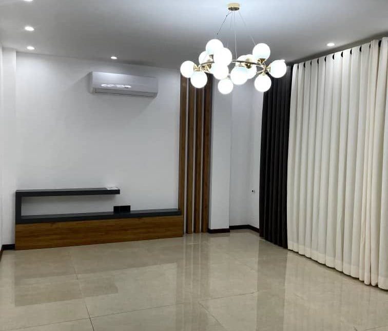 خرید ویلا لوکس استخردار ۳۰۰ متر بنا نوشهر | ۲۱۰ متر